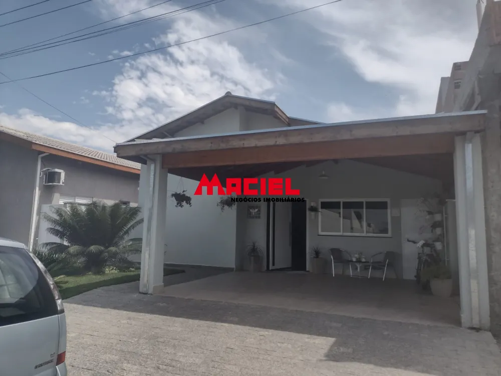 Comprar Casa / Condom&iacute;nio em Ca&ccedil;apava R$ 840.000,00 - Foto 1