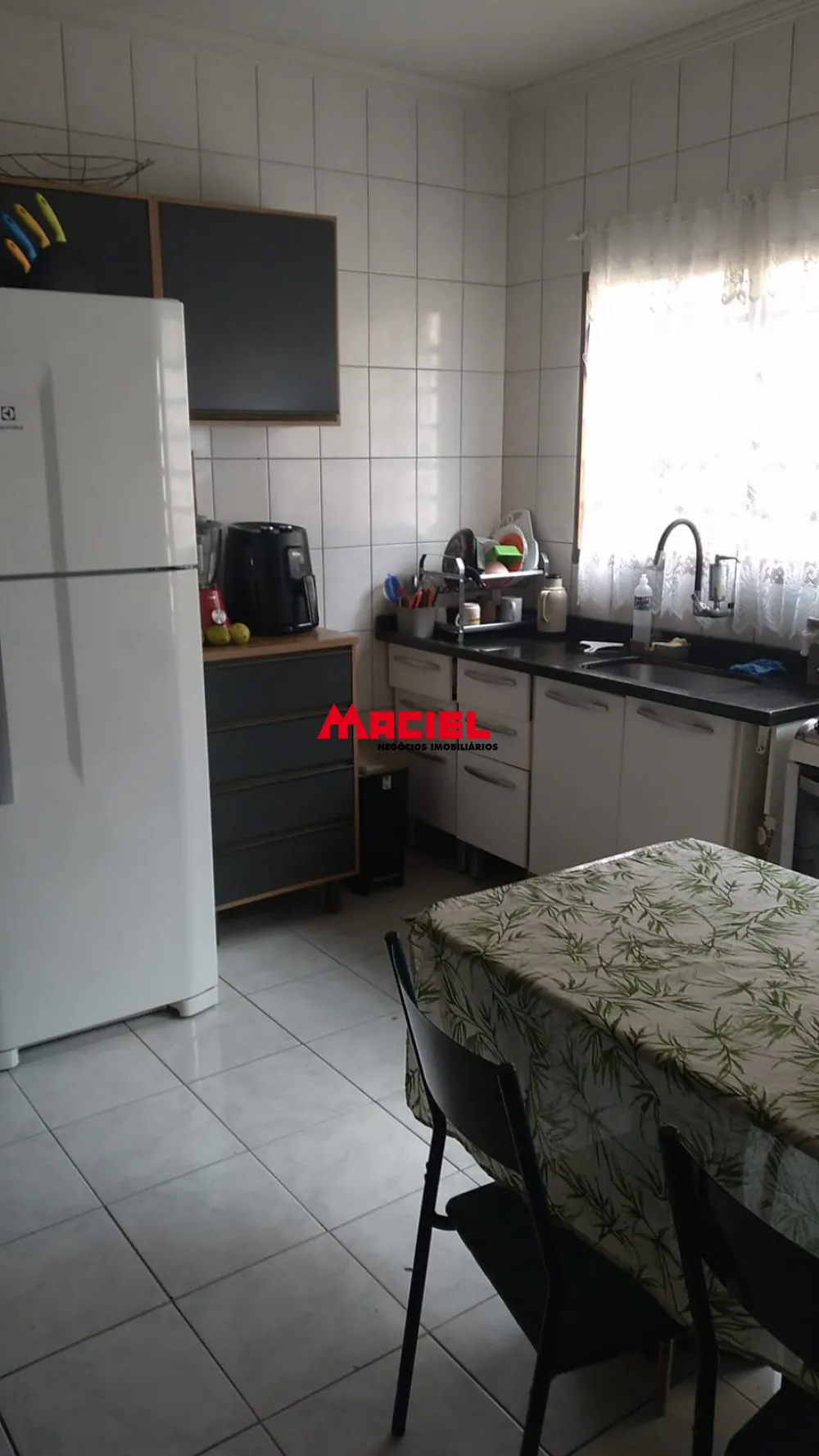 Comprar Casa / Padr&atilde;o em S&atilde;o Jos&eacute; dos Campos R$ 640.000,00 - Foto 4