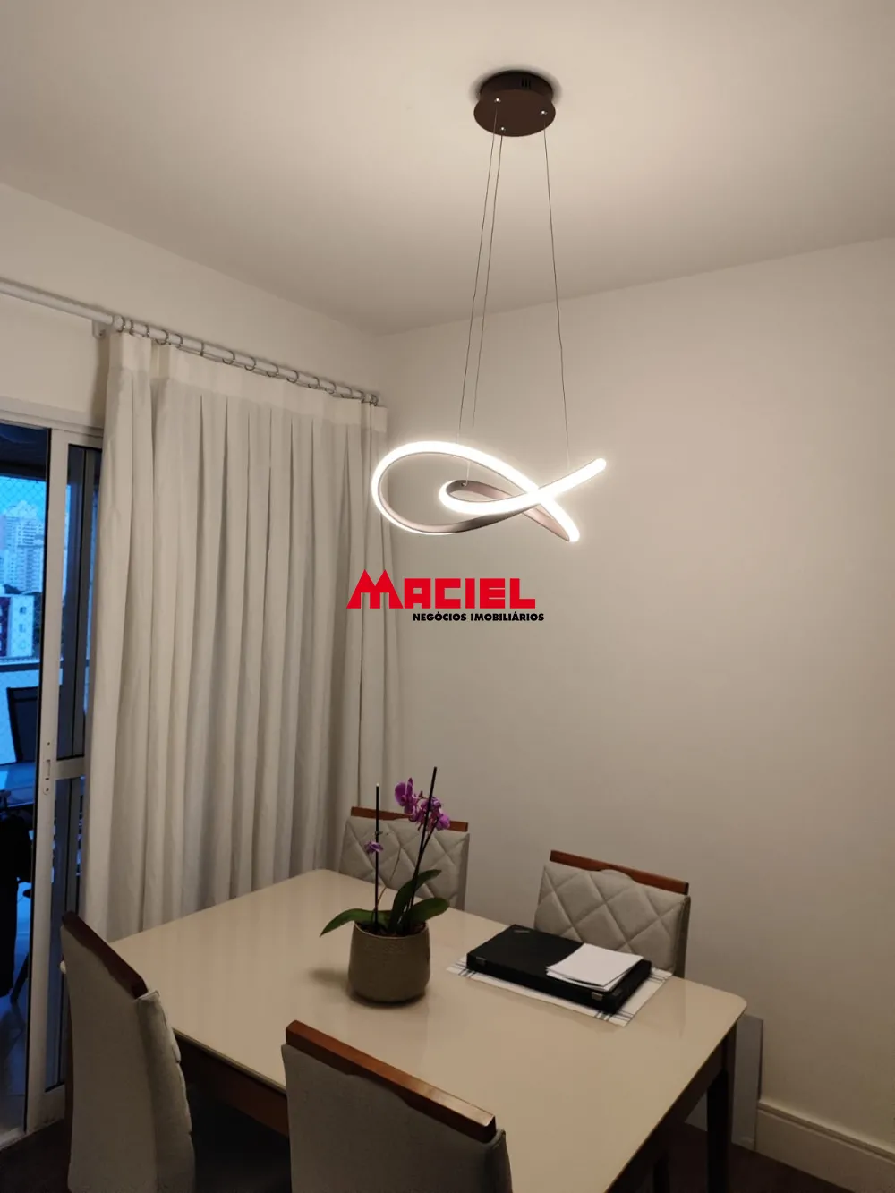 Comprar Apartamento / Padr&atilde;o em S&atilde;o Jos&eacute; dos Campos R$ 850.000,00 - Foto 3