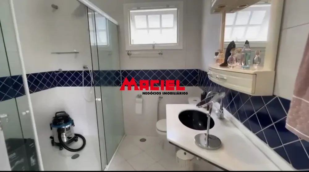 Comprar Casa / Sobrado em S&atilde;o Jos&eacute; dos Campos R$ 1.200.000,00 - Foto 9