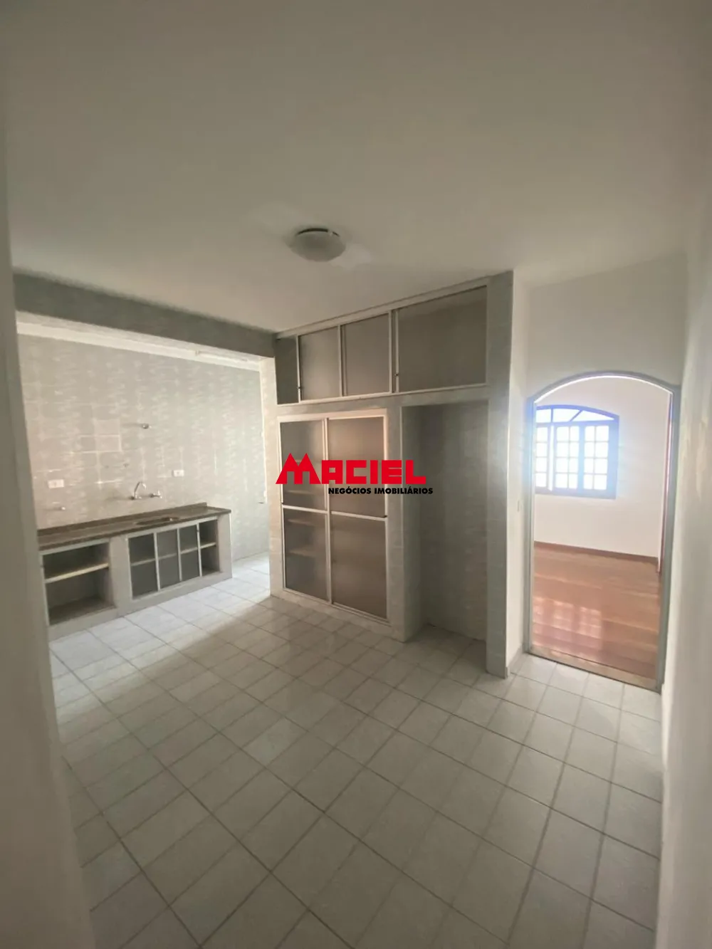 Alugar Casa / Ed&iacute;cula em S&atilde;o Jos&eacute; dos Campos R$ 1.800,00 - Foto 7