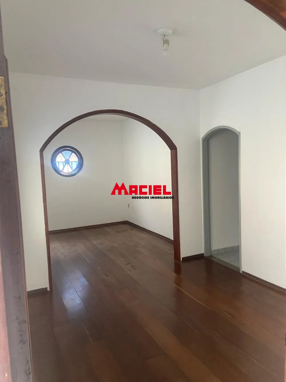 Alugar Casa / Ed&iacute;cula em S&atilde;o Jos&eacute; dos Campos R$ 1.800,00 - Foto 13