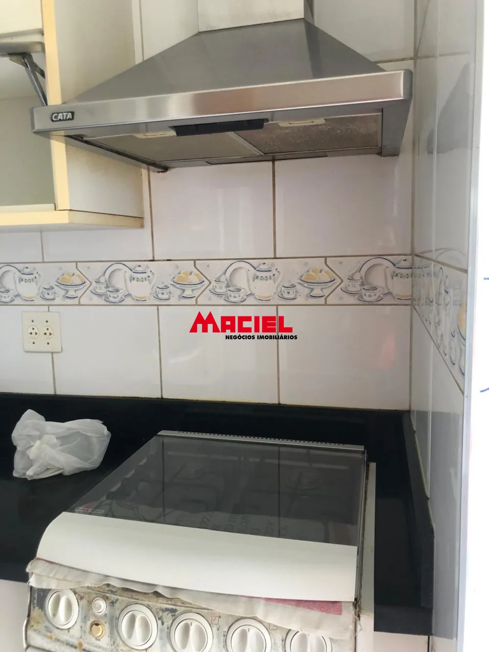 Alugar Apartamento / Padr&atilde;o em S&atilde;o Jos&eacute; dos Campos R$ 2.350,00 - Foto 4