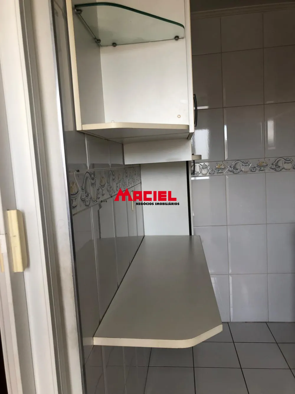Alugar Apartamento / Padr&atilde;o em S&atilde;o Jos&eacute; dos Campos R$ 2.350,00 - Foto 5