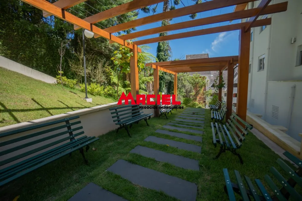 Comprar Apartamento / Padr&atilde;o em Campos do Jord&atilde;o R$ 1.400.000,00 - Foto 12