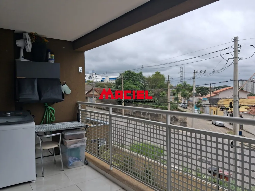 Alugar Apartamento / Padr&atilde;o em S&atilde;o Jos&eacute; dos Campos R$ 1.900,00 - Foto 2