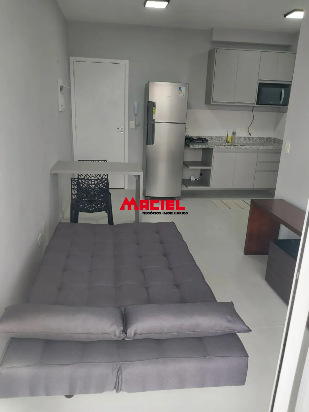 Alugar Apartamento / Padr&atilde;o em S&atilde;o Jos&eacute; dos Campos R$ 2.400,00 - Foto 7