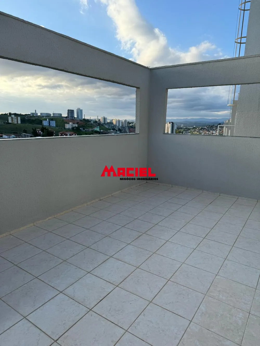 Comprar Apartamento / Duplex em Jacare&iacute; R$ 395.000,00 - Foto 8