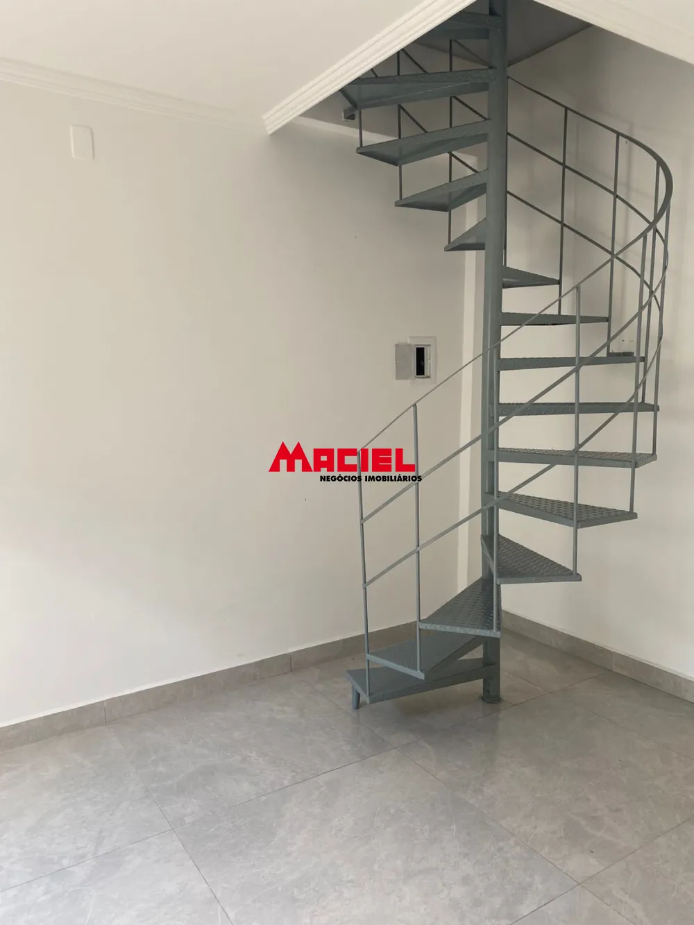 Alugar Comercial / Ponto Comercial em S&atilde;o Jos&eacute; dos Campos R$ 3.200,00 - Foto 24