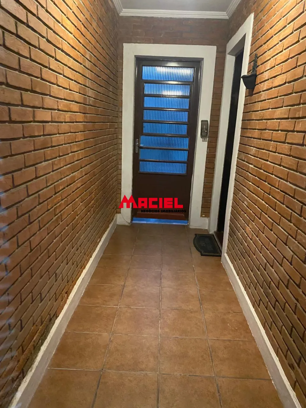 Alugar Comercial / Ponto Comercial em S&atilde;o Jos&eacute; dos Campos R$ 3.200,00 - Foto 32