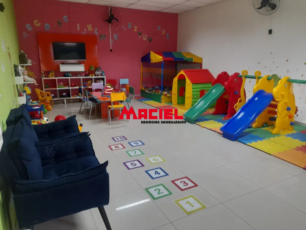 Alugar Apartamento / Padr&atilde;o em S&atilde;o Jos&eacute; dos Campos R$ 1.600,00 - Foto 16