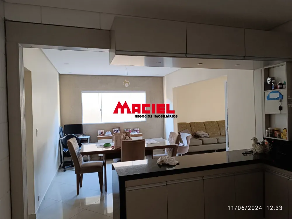 Comprar Casa / Padr&atilde;o em S&atilde;o Jos&eacute; dos Campos R$ 590.000,00 - Foto 1