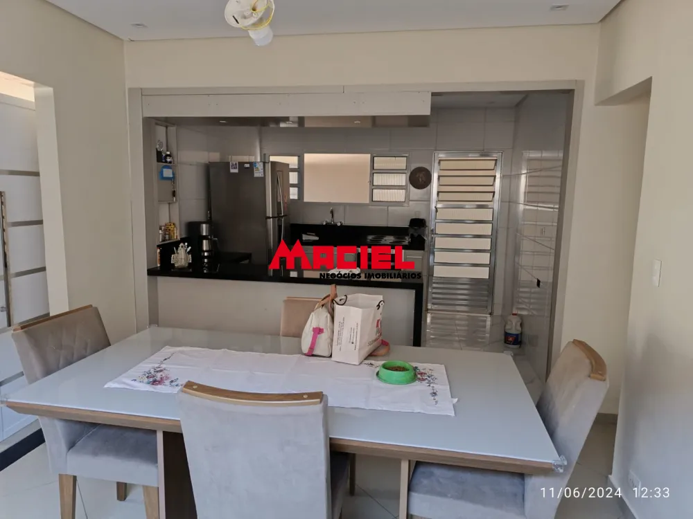 Comprar Casa / Padr&atilde;o em S&atilde;o Jos&eacute; dos Campos R$ 590.000,00 - Foto 17