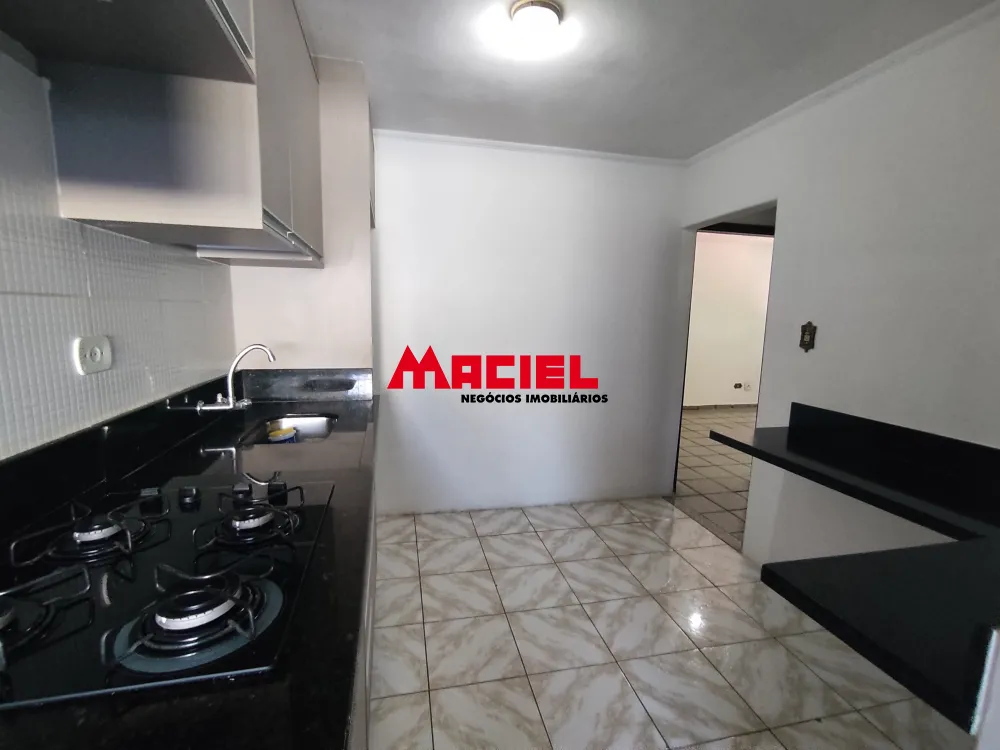 Comprar Apartamento / Padr&atilde;o em S&atilde;o Jos&eacute; dos Campos R$ 330.000,00 - Foto 2