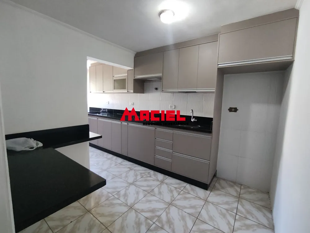 Comprar Apartamento / Padr&atilde;o em S&atilde;o Jos&eacute; dos Campos R$ 330.000,00 - Foto 4