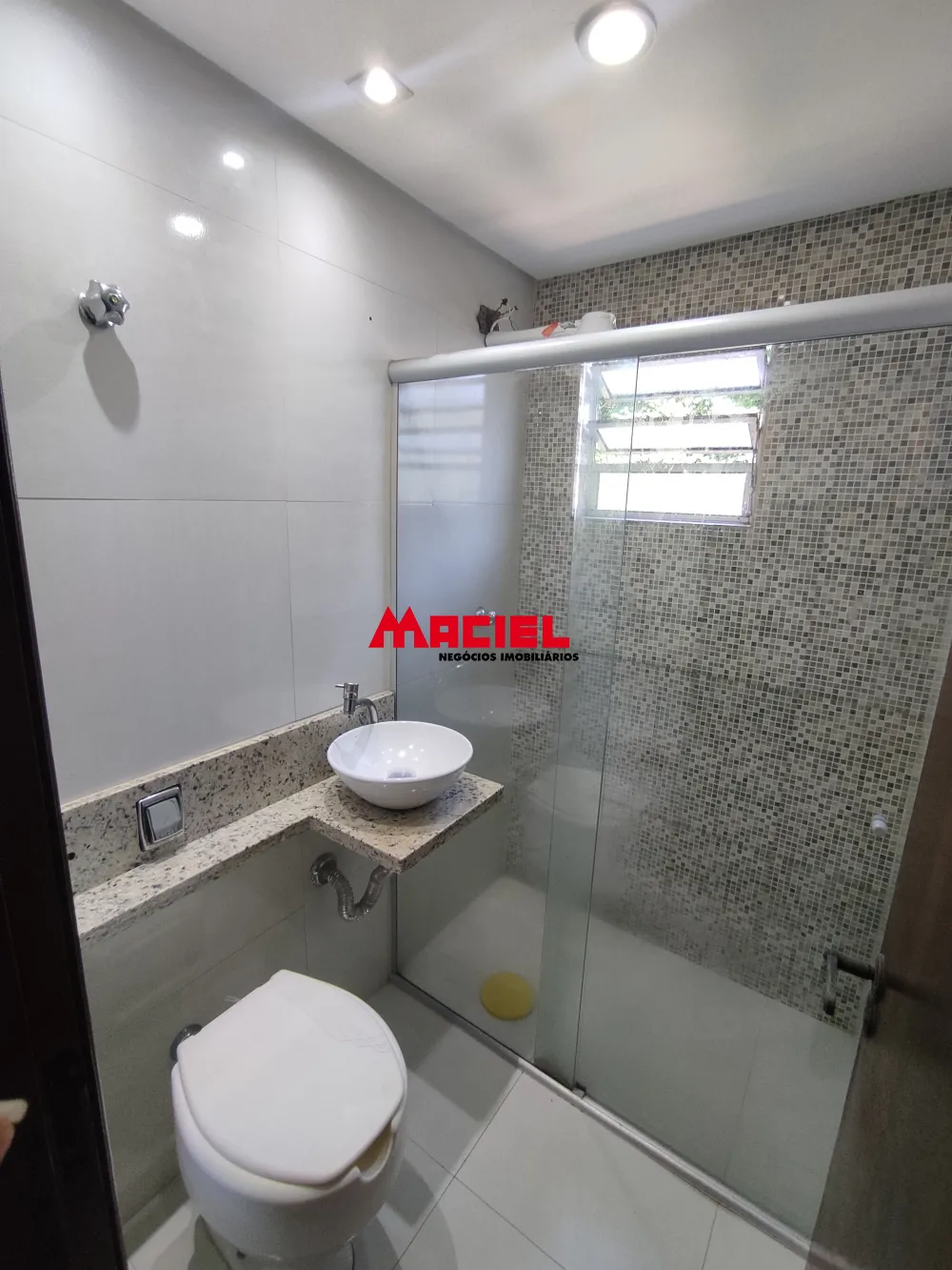 Comprar Apartamento / Padr&atilde;o em S&atilde;o Jos&eacute; dos Campos R$ 330.000,00 - Foto 19