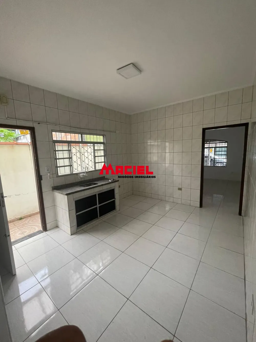 Comprar Casa / Padr&atilde;o em S&atilde;o Jos&eacute; dos Campos R$ 500.000,00 - Foto 2