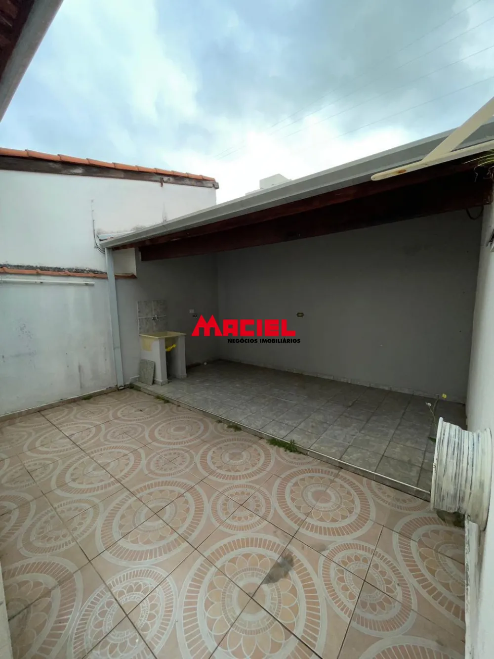 Comprar Casa / Padr&atilde;o em S&atilde;o Jos&eacute; dos Campos R$ 500.000,00 - Foto 3