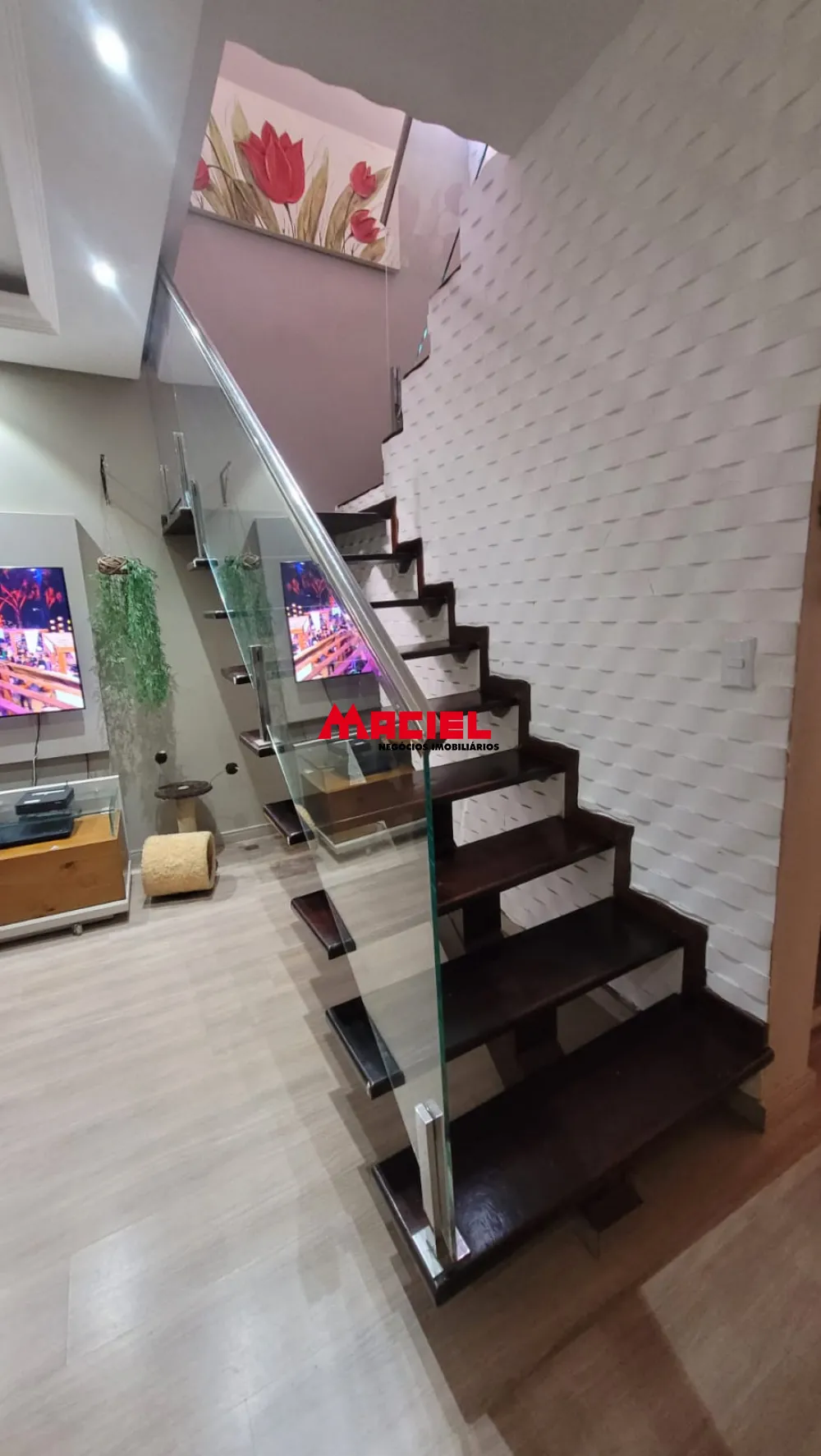 Alugar Casa / Sobrado em S&atilde;o Jos&eacute; dos Campos R$ 4.500,00 - Foto 10