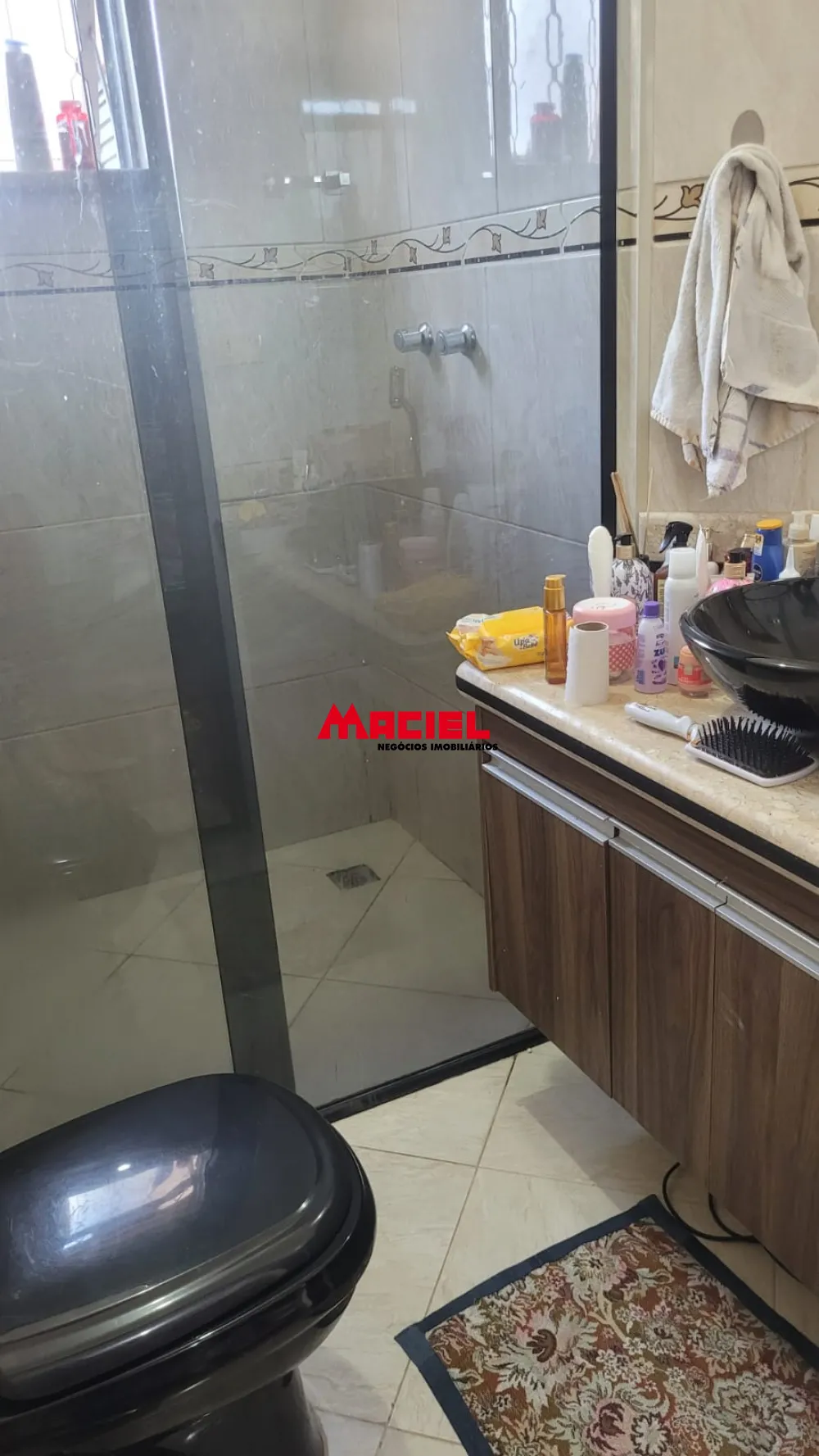 Alugar Casa / Sobrado em S&atilde;o Jos&eacute; dos Campos R$ 4.500,00 - Foto 16