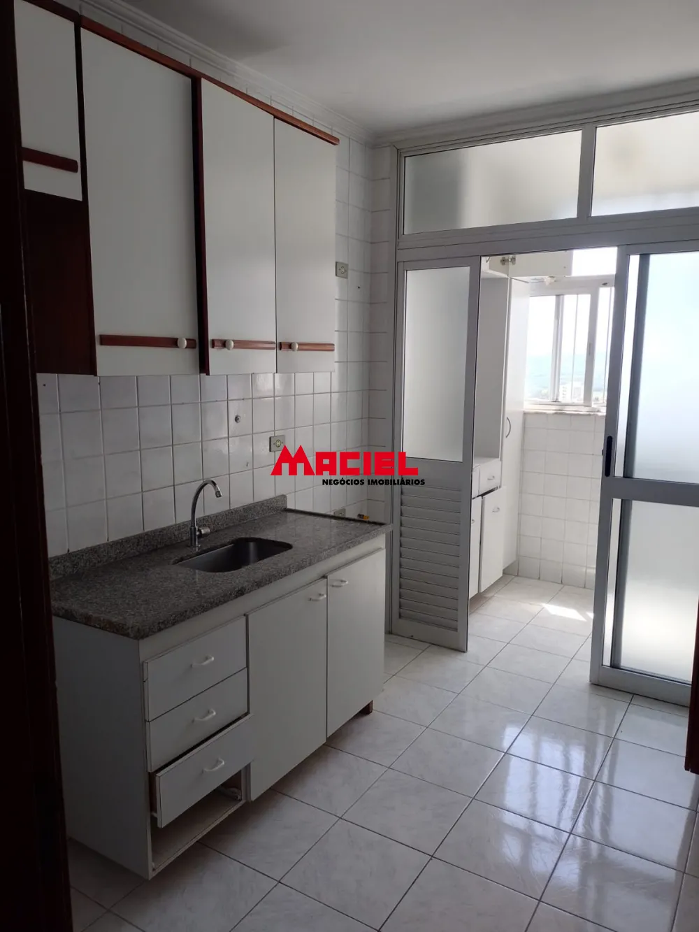 Comprar Apartamento / Padr&atilde;o em S&atilde;o Jos&eacute; dos Campos R$ 450.000,00 - Foto 1