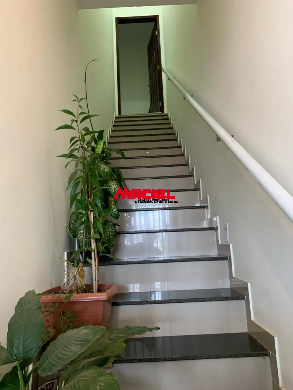 Alugar Comercial / Ponto Comercial em S&atilde;o Jos&eacute; dos Campos R$ 5.000,00 - Foto 20