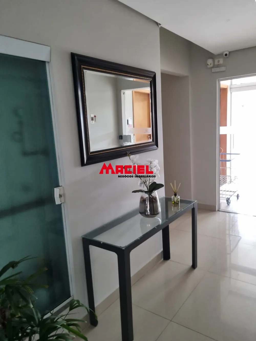 Alugar Apartamento / Padr&atilde;o em S&atilde;o Jos&eacute; dos Campos R$ 2.500,00 - Foto 5