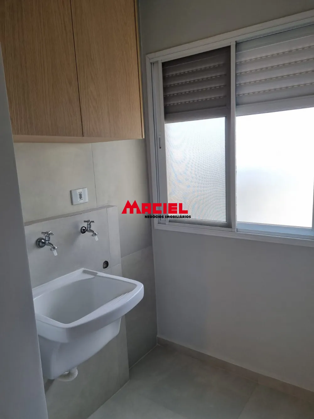 Alugar Apartamento / Padr&atilde;o em S&atilde;o Jos&eacute; dos Campos R$ 2.500,00 - Foto 12