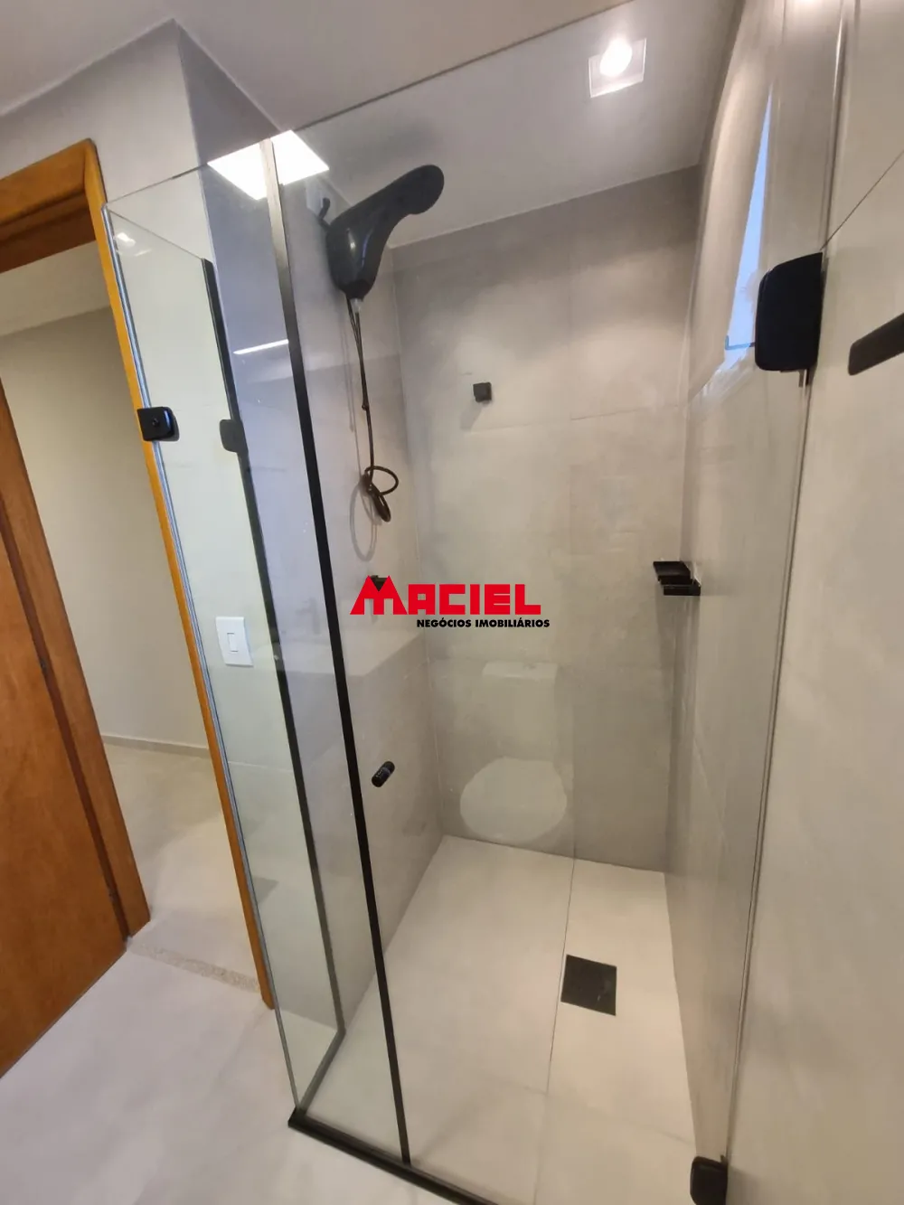 Alugar Apartamento / Padr&atilde;o em S&atilde;o Jos&eacute; dos Campos R$ 2.500,00 - Foto 28