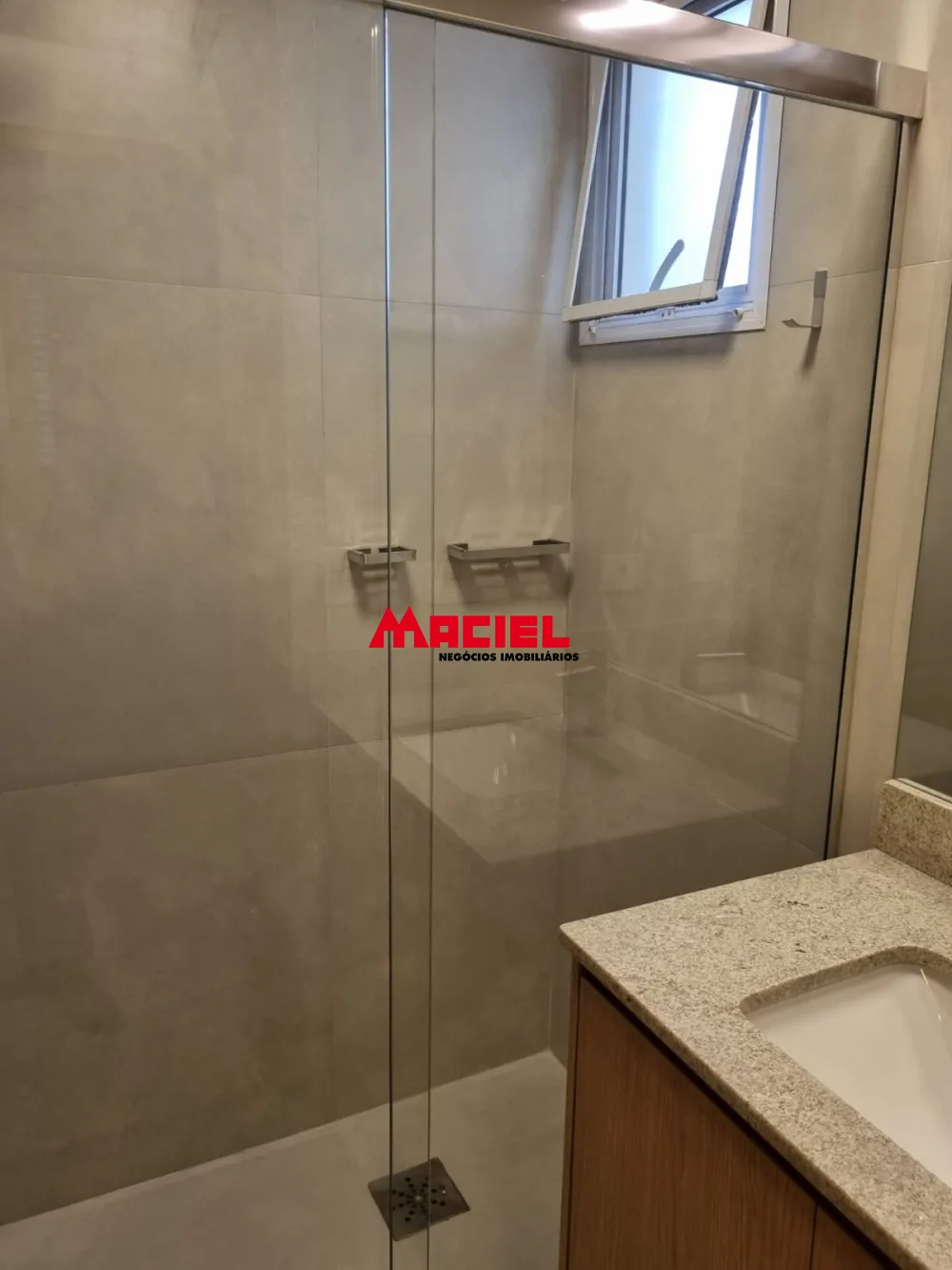 Alugar Apartamento / Padr&atilde;o em S&atilde;o Jos&eacute; dos Campos R$ 2.500,00 - Foto 31