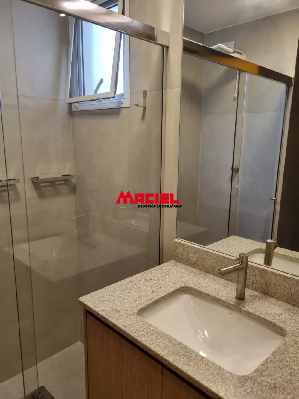 Alugar Apartamento / Padr&atilde;o em S&atilde;o Jos&eacute; dos Campos R$ 2.500,00 - Foto 32