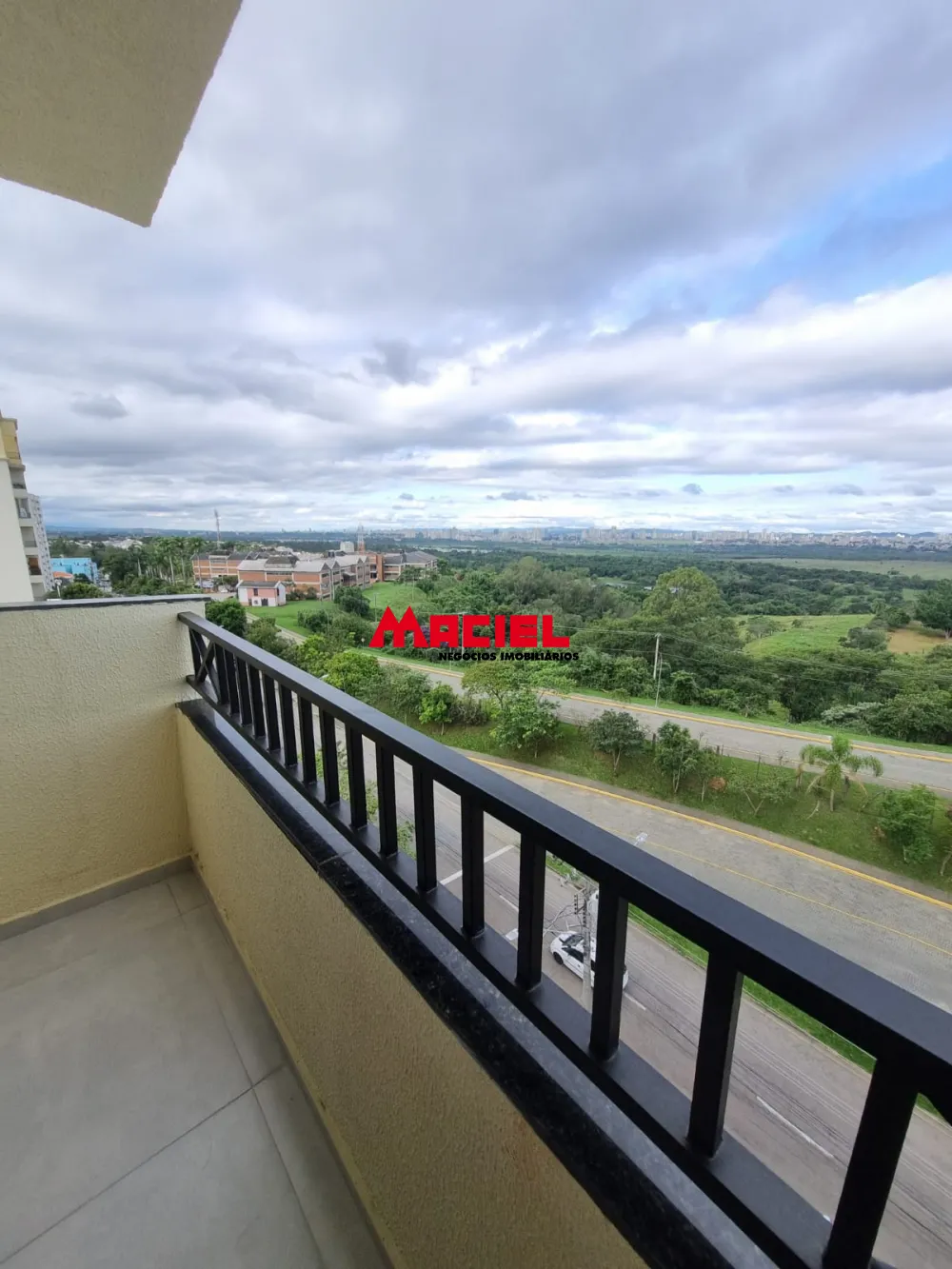 Alugar Apartamento / Padr&atilde;o em S&atilde;o Jos&eacute; dos Campos R$ 2.500,00 - Foto 37