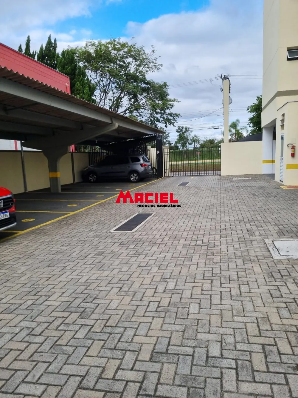 Alugar Apartamento / Padr&atilde;o em S&atilde;o Jos&eacute; dos Campos R$ 2.500,00 - Foto 42