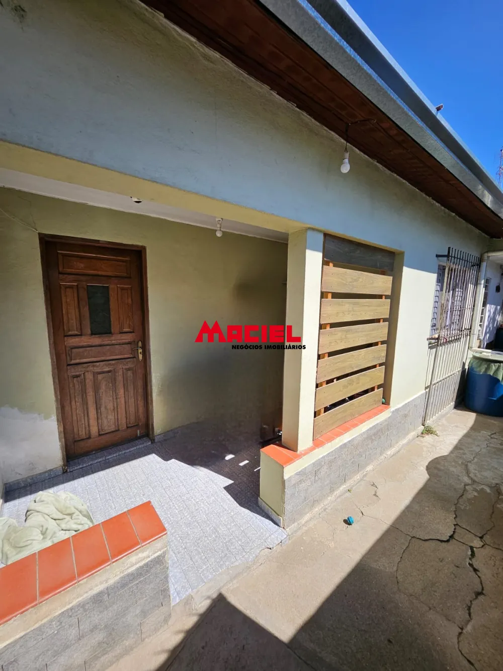 Comprar Casa / Padr&atilde;o em S&atilde;o Jos&eacute; dos Campos R$ 450.000,00 - Foto 3