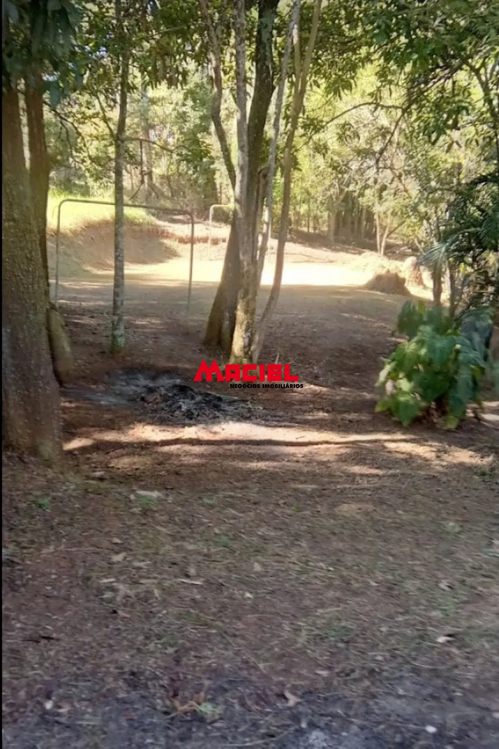 Comprar Rural / Ch&aacute;cara em Ca&ccedil;apava R$ 450.000,00 - Foto 9