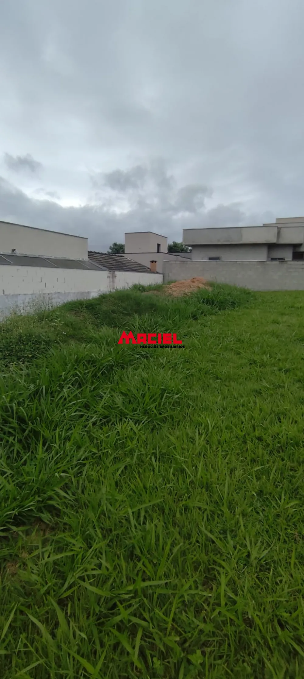 Comprar Terreno / Condom&iacute;nio em Ca&ccedil;apava R$ 309.000,00 - Foto 2