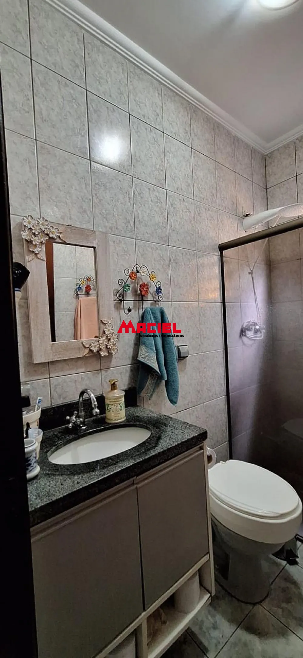 Comprar Casa / Padr&atilde;o em S&atilde;o Jos&eacute; dos Campos R$ 430.000,00 - Foto 14