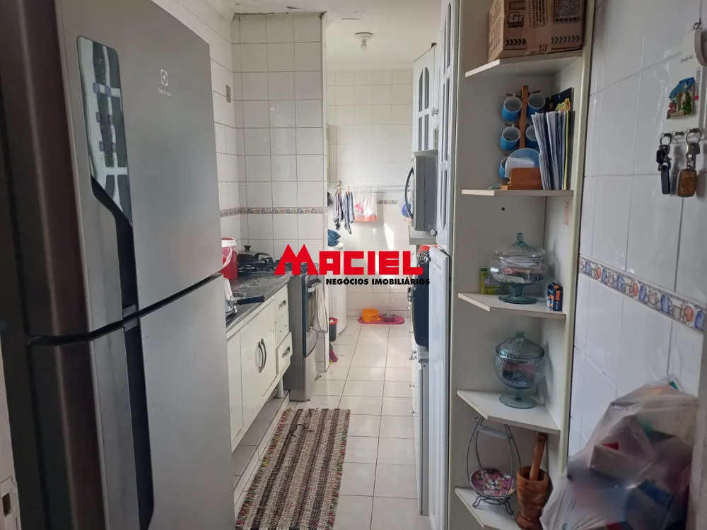 Comprar Apartamento / Padr&atilde;o em S&atilde;o Jos&eacute; dos Campos R$ 310.000,00 - Foto 4