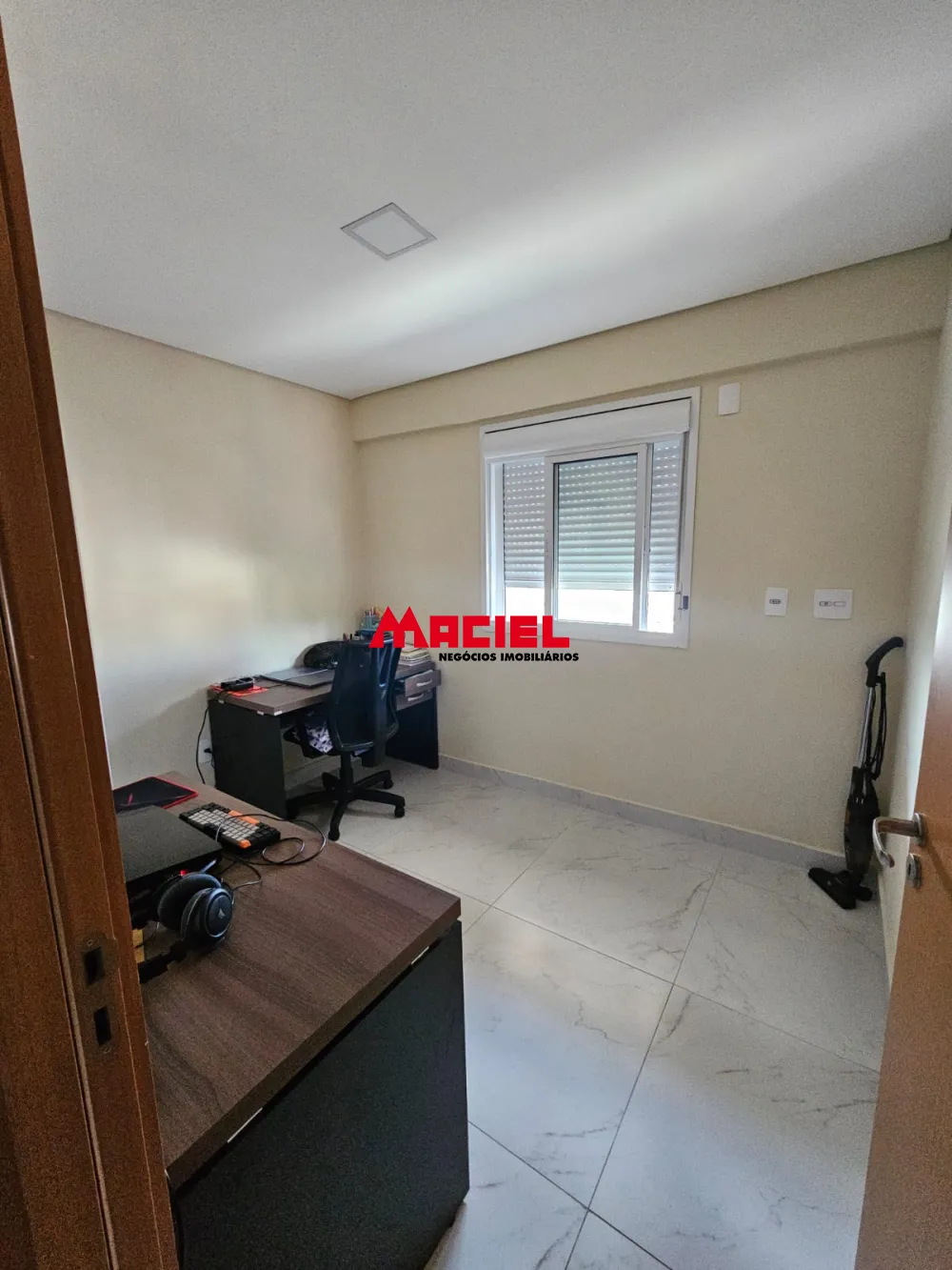 Comprar Apartamento / Padr&atilde;o em S&atilde;o Jos&eacute; dos Campos R$ 690.000,00 - Foto 14