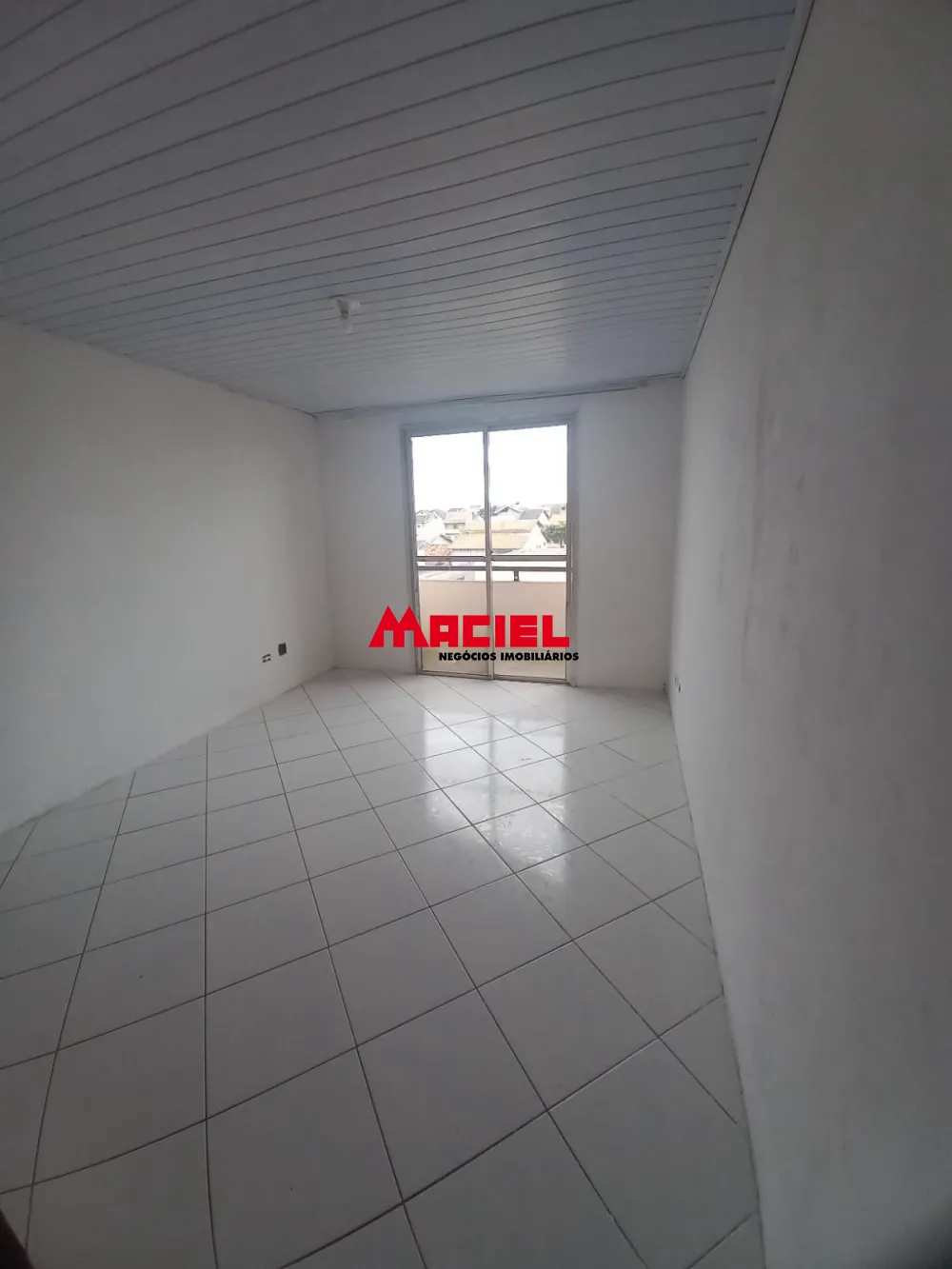 Comprar Apartamento / Padr&atilde;o em S&atilde;o Jos&eacute; dos Campos R$ 380.000,00 - Foto 3