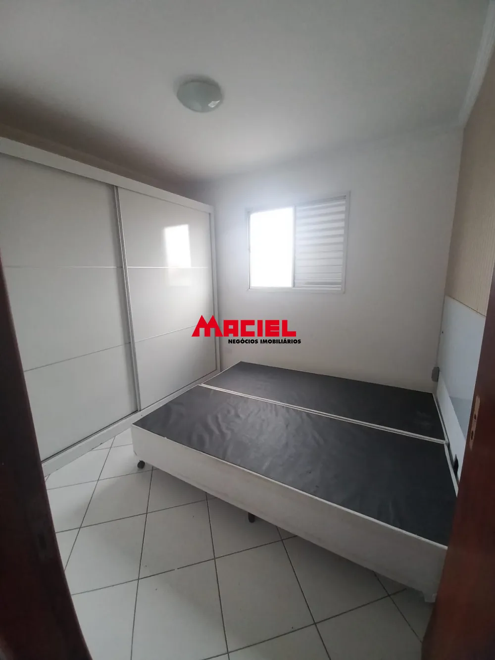 Comprar Apartamento / Padr&atilde;o em S&atilde;o Jos&eacute; dos Campos R$ 380.000,00 - Foto 5