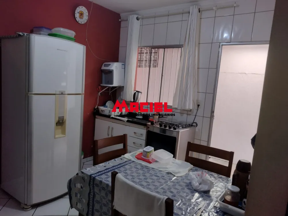 Comprar Casa / Padr&atilde;o em S&atilde;o Jos&eacute; dos Campos R$ 360.000,00 - Foto 12