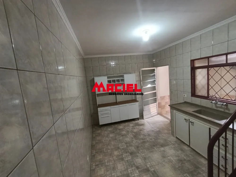 Alugar Casa / Sobrado em S&atilde;o Jos&eacute; dos Campos R$ 2.700,00 - Foto 9