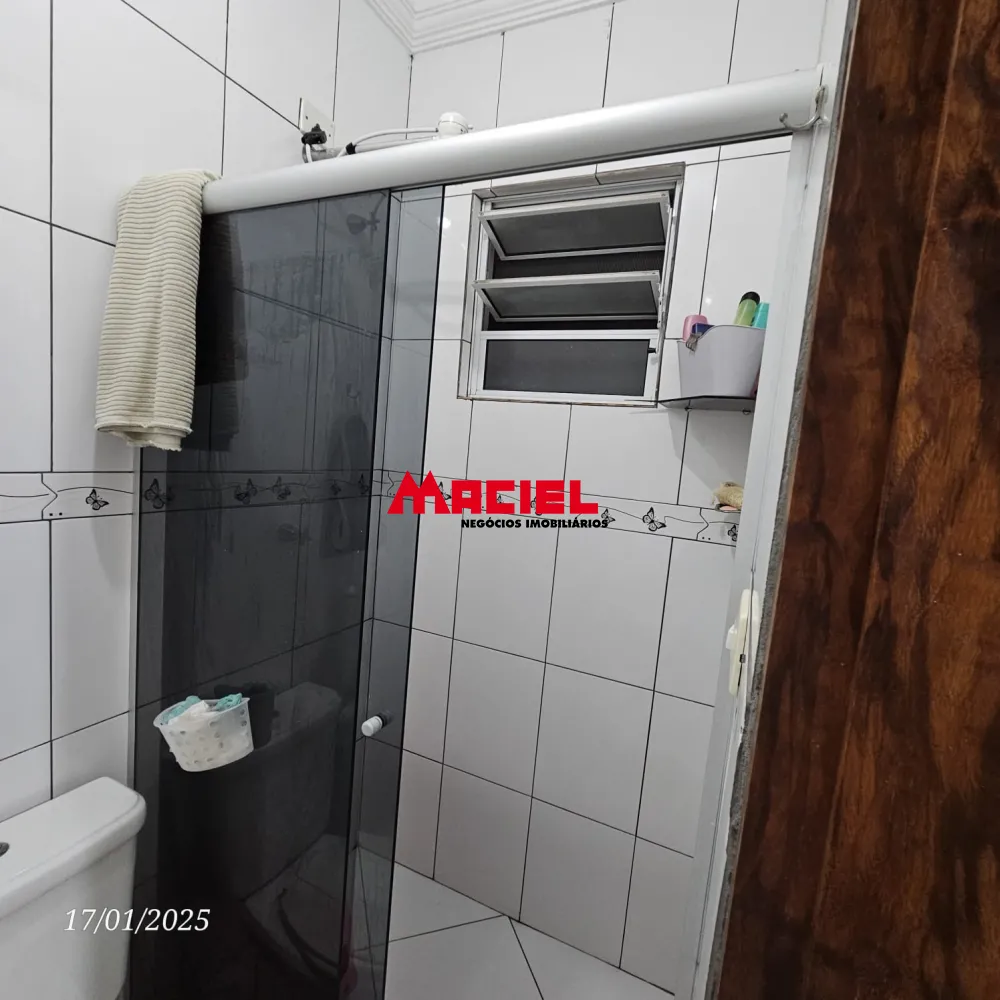Comprar Casa / Padr&atilde;o em S&atilde;o Jos&eacute; dos Campos R$ 745.000,00 - Foto 16