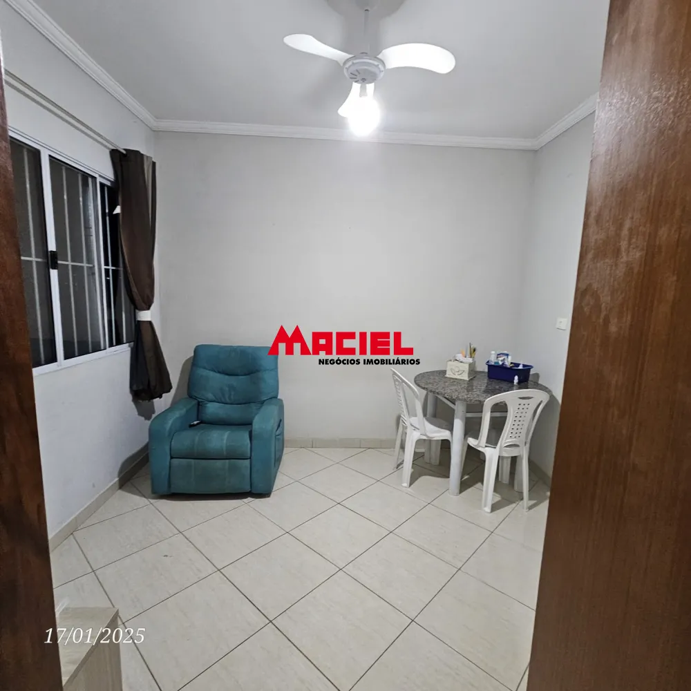 Comprar Casa / Padr&atilde;o em S&atilde;o Jos&eacute; dos Campos R$ 745.000,00 - Foto 17