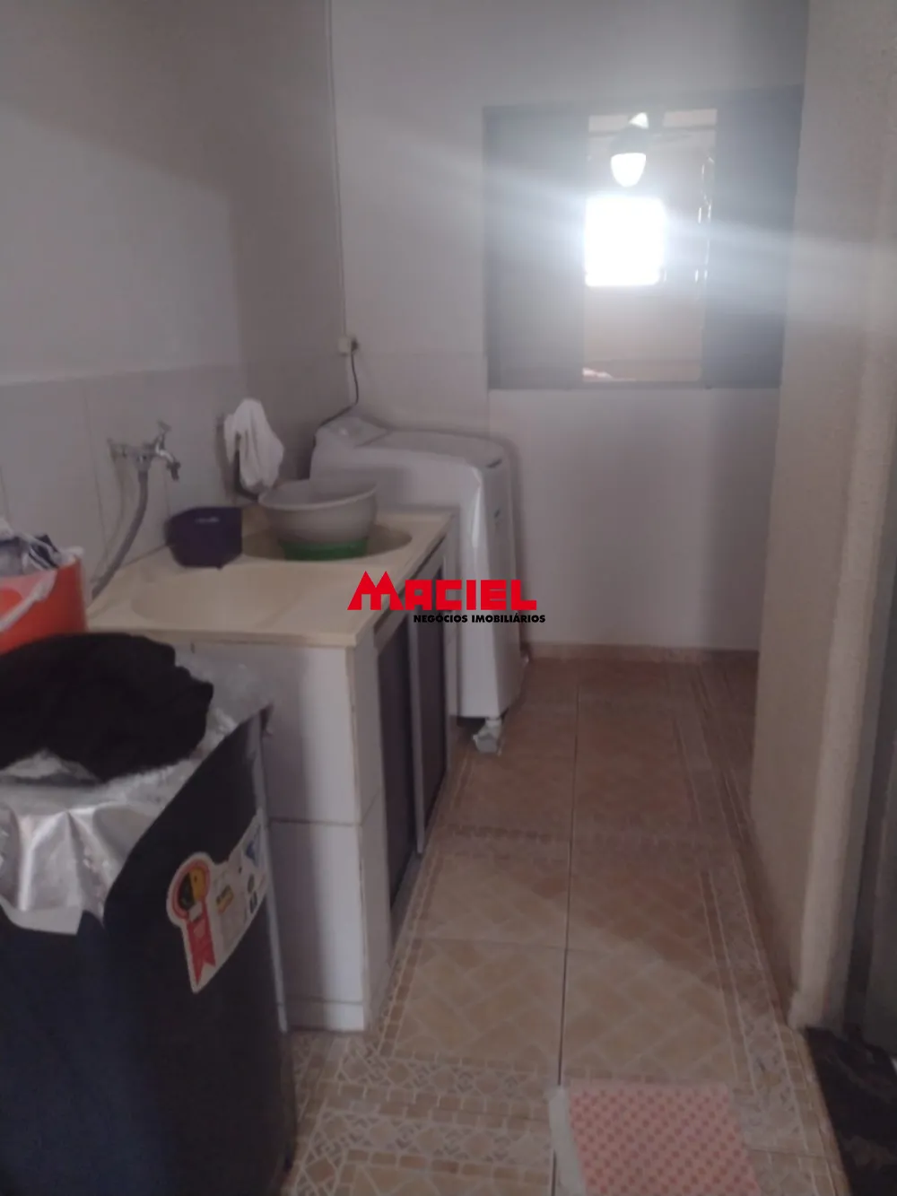 Alugar Casa / Padr&atilde;o em S&atilde;o Jos&eacute; dos Campos R$ 1.400,00 - Foto 4