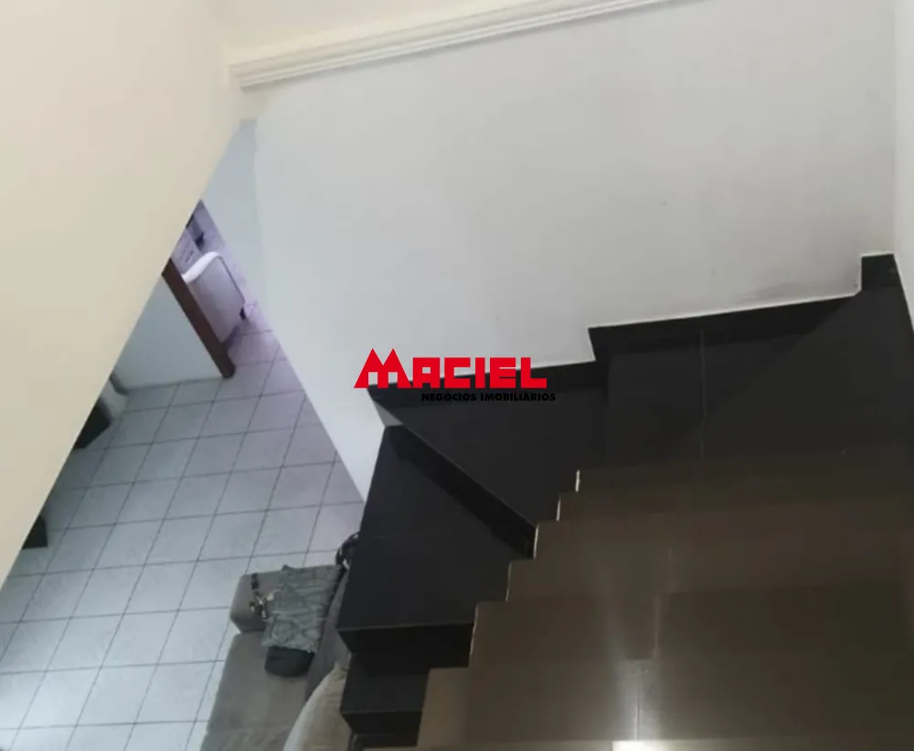 Comprar Casa / Sobrado em S&atilde;o Jos&eacute; dos Campos R$ 880.000,00 - Foto 2