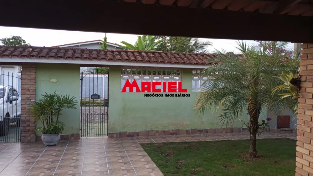 Comprar Casa / Padr&atilde;o em Caraguatatuba R$ 915.000,00 - Foto 2