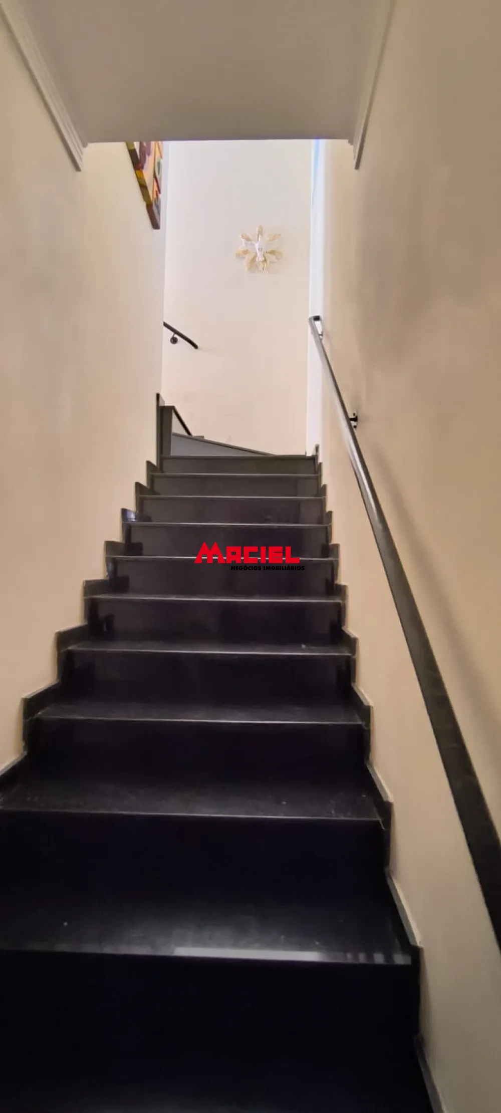 Comprar Casa / Sobrado em S&atilde;o Jos&eacute; dos Campos R$ 1.300.000,00 - Foto 11