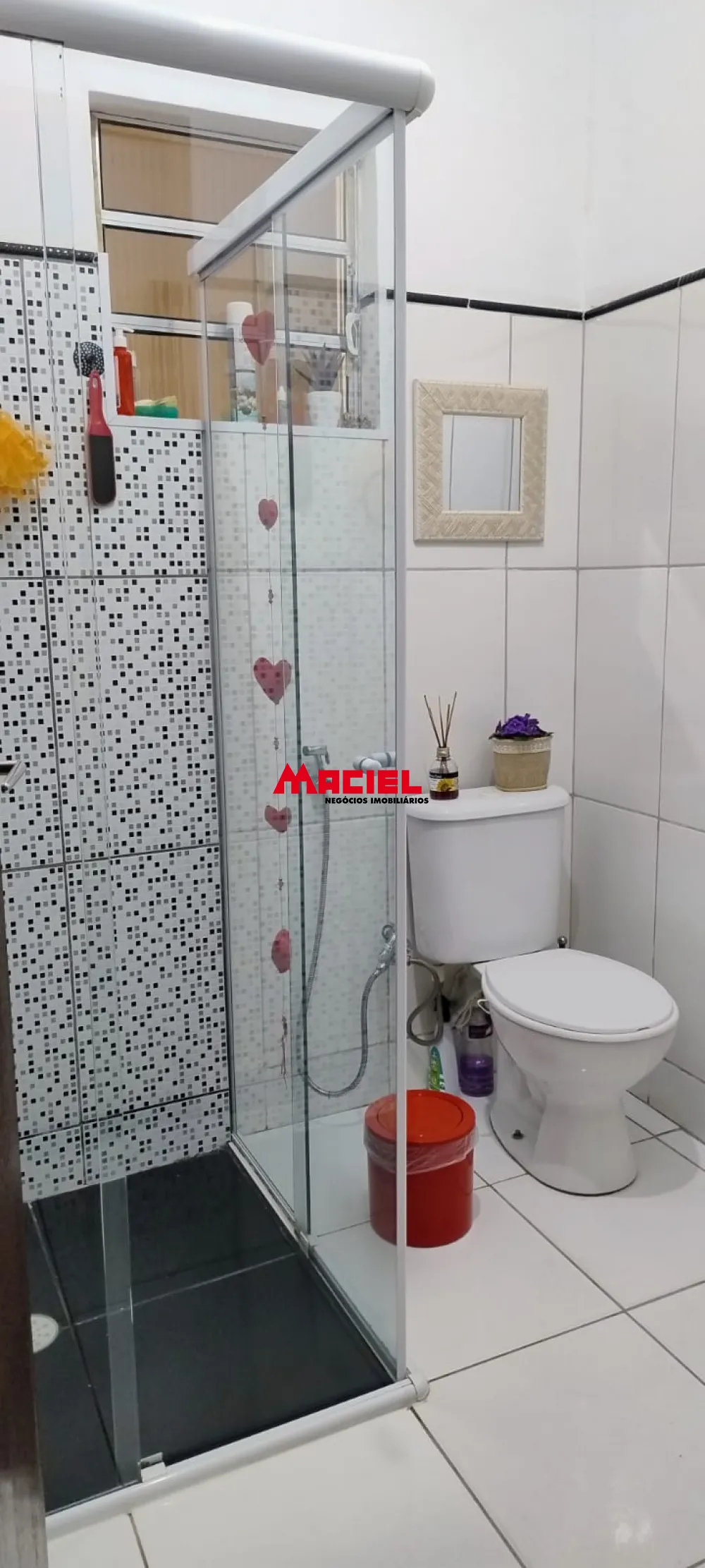 Comprar Casa / Padr&atilde;o em S&atilde;o Jos&eacute; dos Campos R$ 330.000,00 - Foto 2